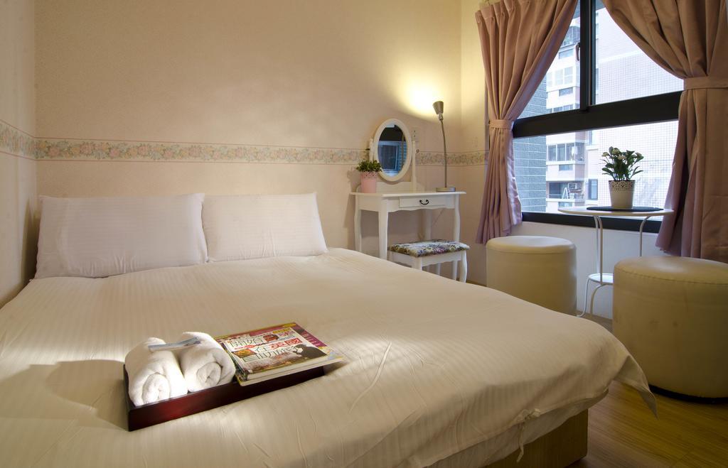 Star Hostel Taichung Eksteriør billede