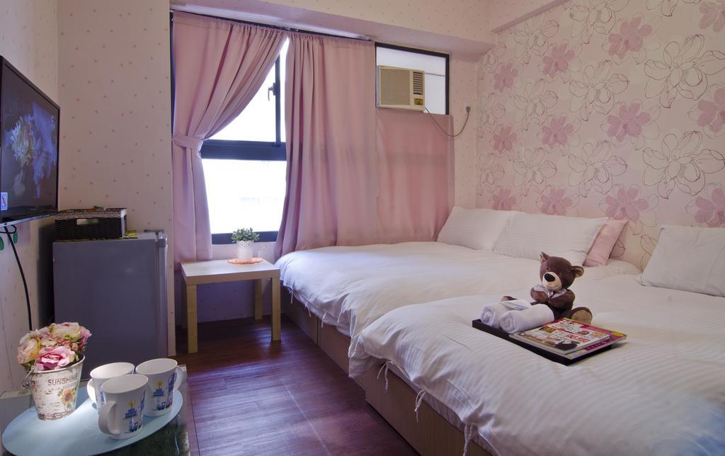 Star Hostel Taichung Eksteriør billede